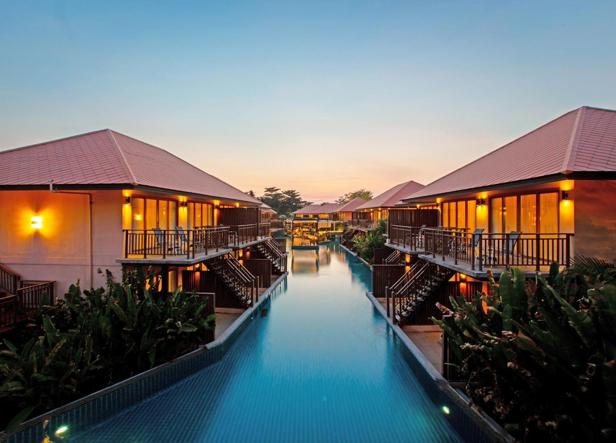 Blue Bay Resort - Access To Pool And Beach-Phuket & Krabi Ko Yao Yai Exterior photo The Royal Paradise Hotel and Spa